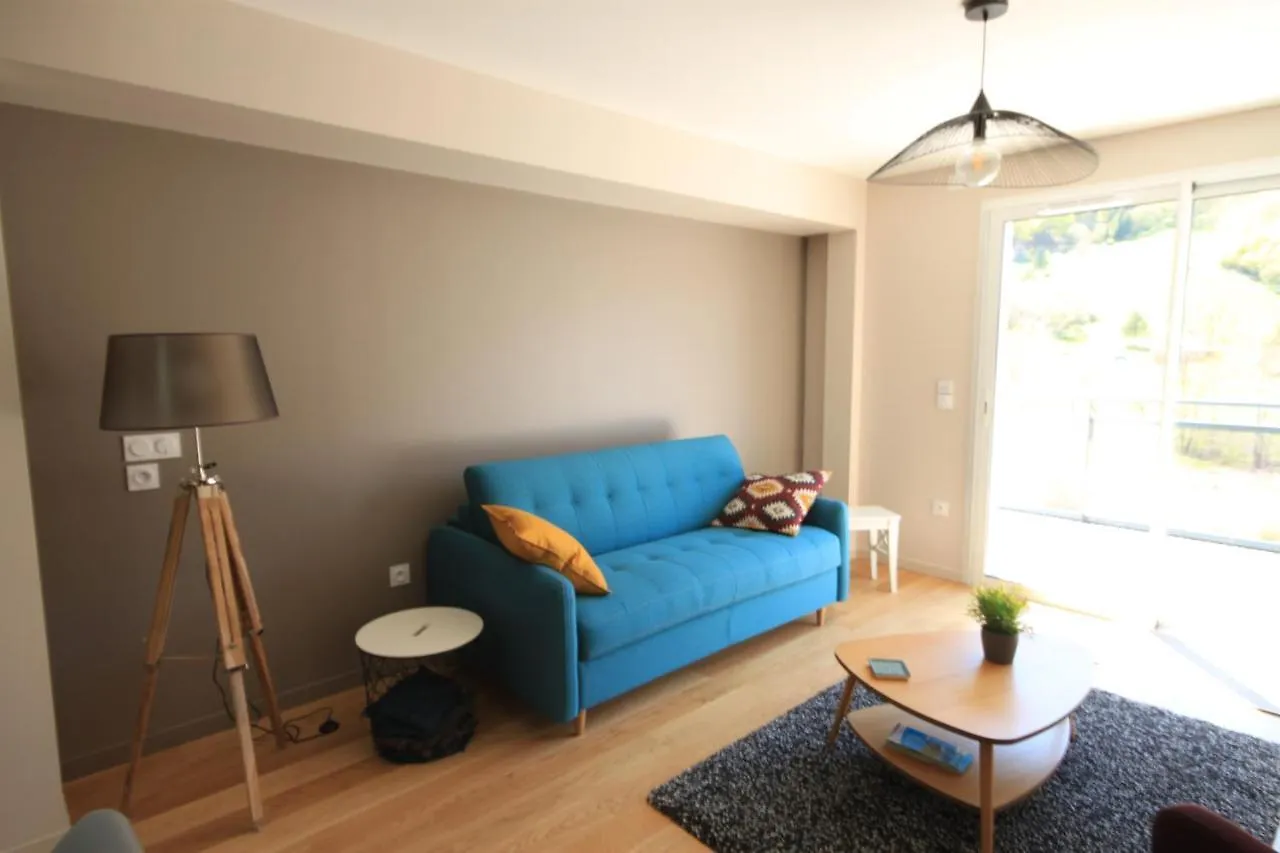 B2 - Residence La Montille France